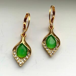 Emerald Green Art Deco Style Earrings – Gold Tone with Faux Jade Accent